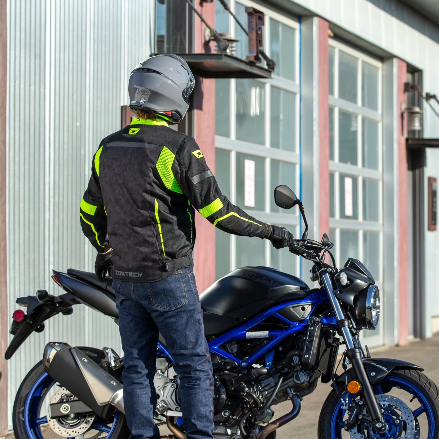 Men's Aero-Tec Jacket - Image 12