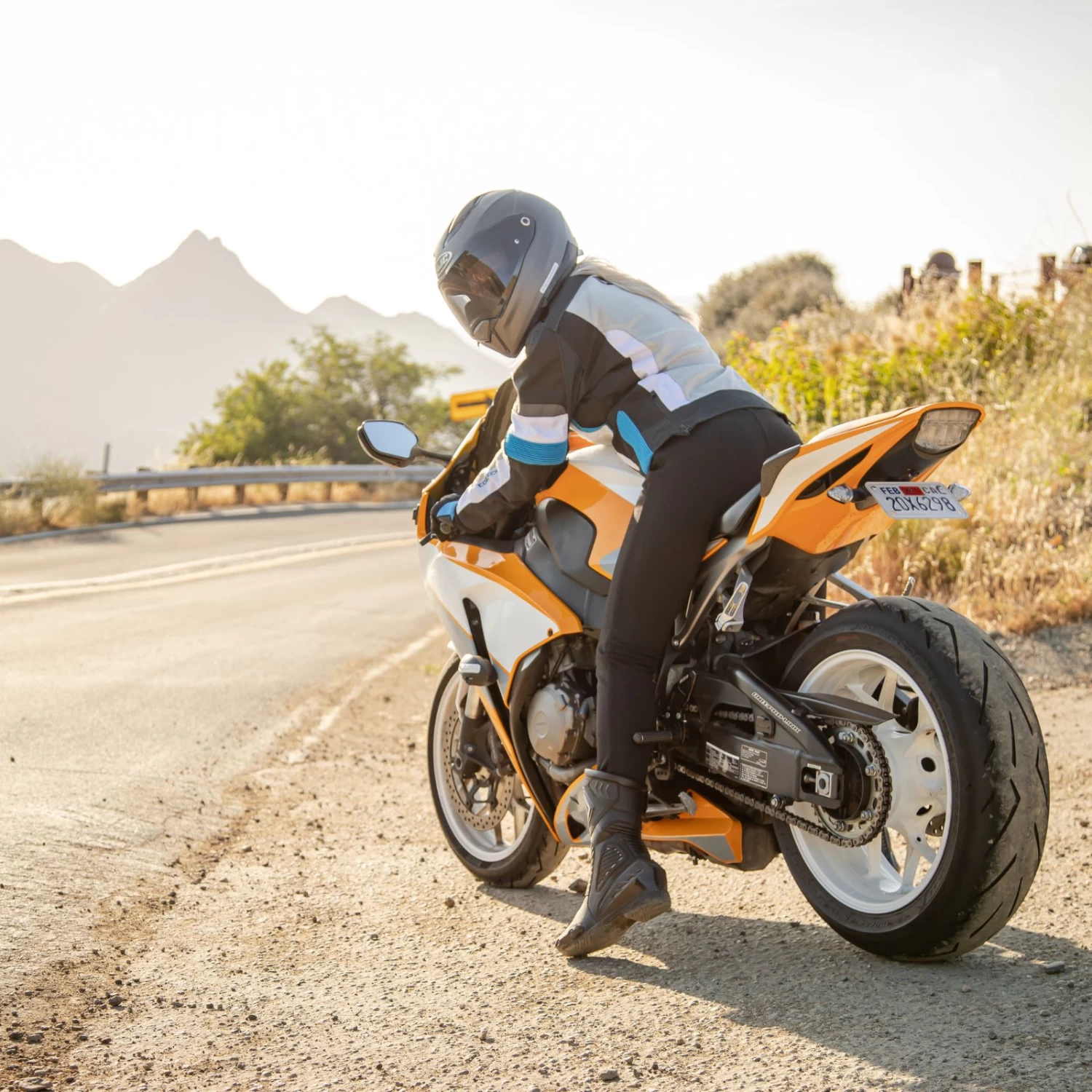 Women's Hyper-Flo Air Jacket - Image 10