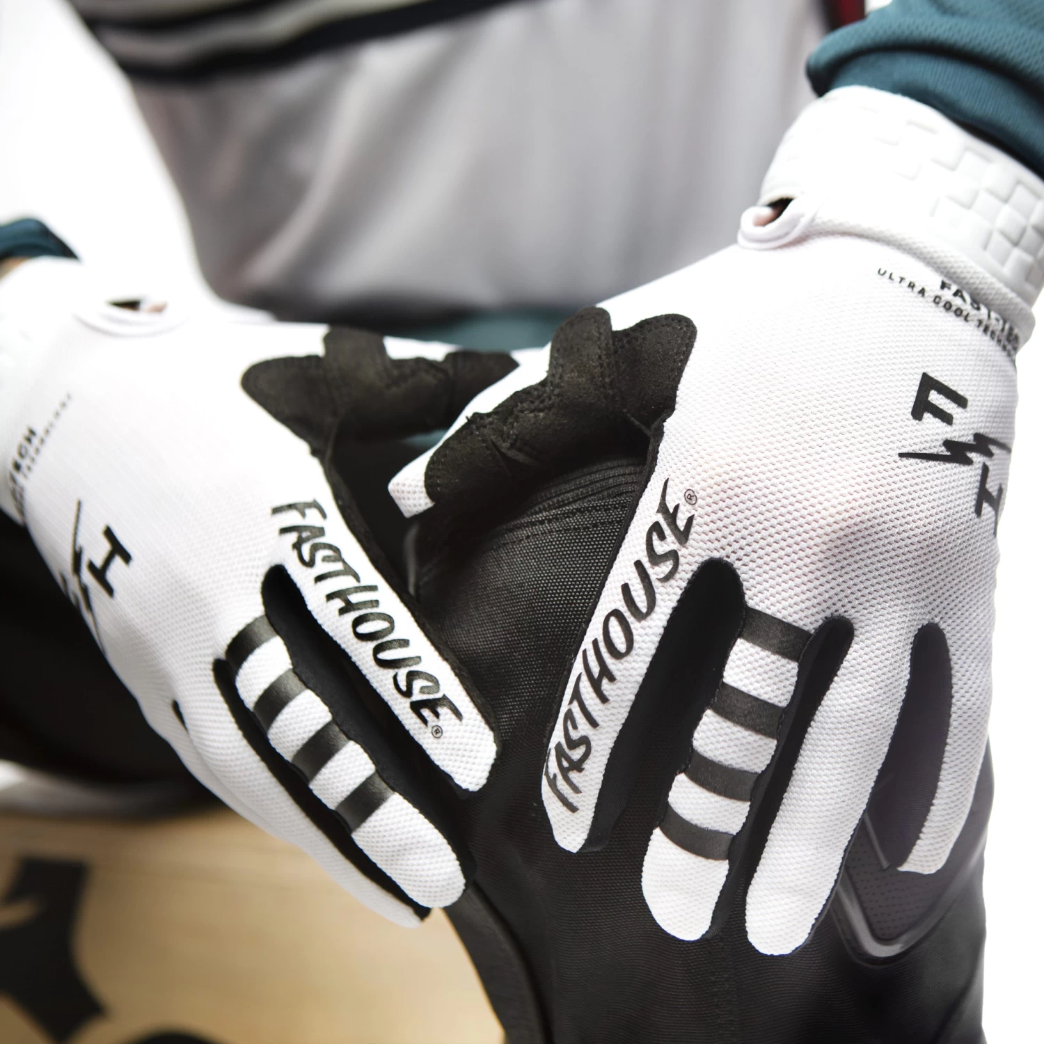 FASTHOUSE Vapor Glove - Image 5