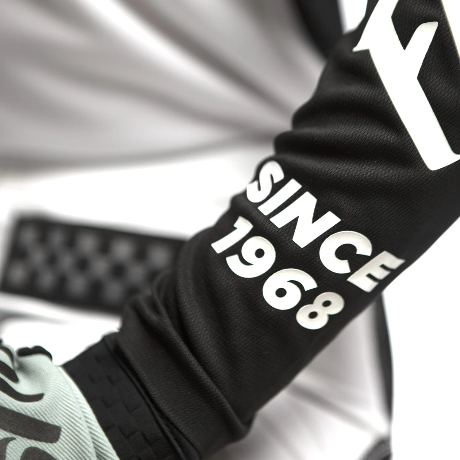 FASTHOUSE Women's Elrod Evoke Jersey - Image 7