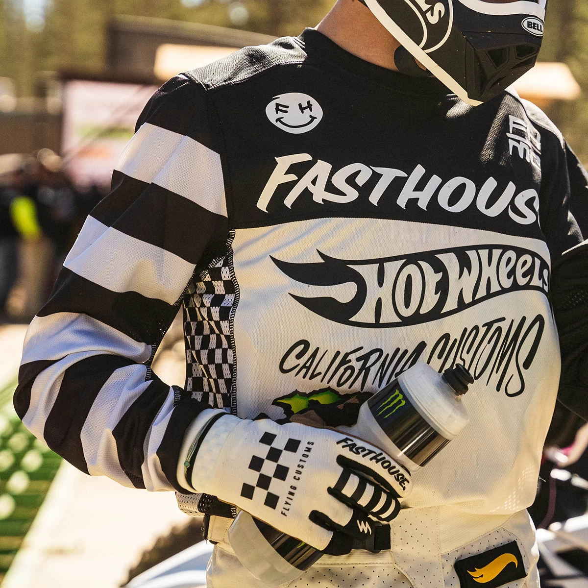 FASTHOUSE Youth Speed Style Hot Wheels Glove - Image 4